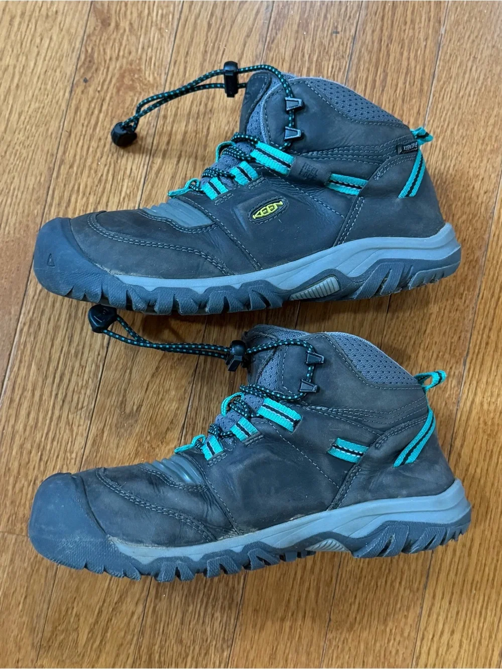 Keen kids ridge